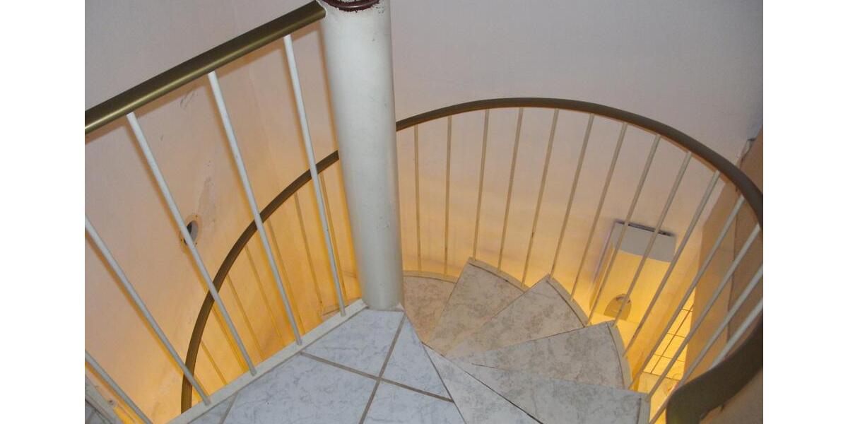 Etagenwohnung Düsseldorf Derendorf - 3 Zimmer, 93 m&sup2;, 299.000&euro; | Angebot:26951472