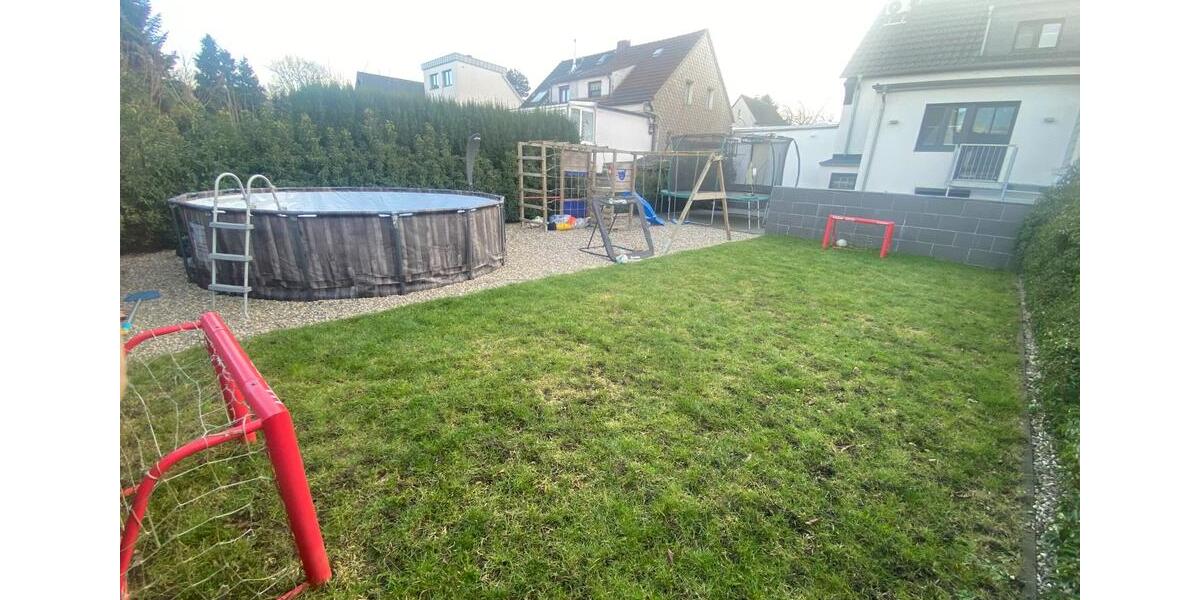 Doppelhaushälfte Duisburg Huckingen - 7 Zimmer, 120 m&sup2;, 629.000&euro; | Angebot:25221845