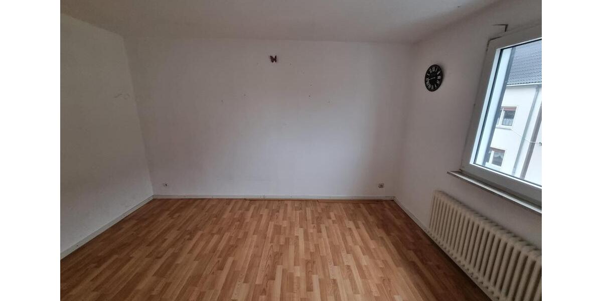 Erdgeschoßwohnung Oberhausen - 3.5 Zimmer, 64 m&sup2;, 445&euro; | Angebot:25438693