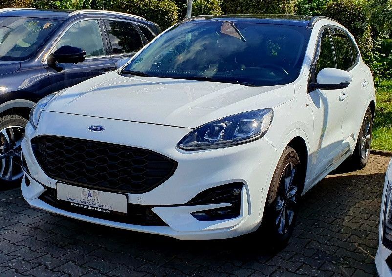Ford Kuga 33.421 km 22.910 € Wachtendonk 47669