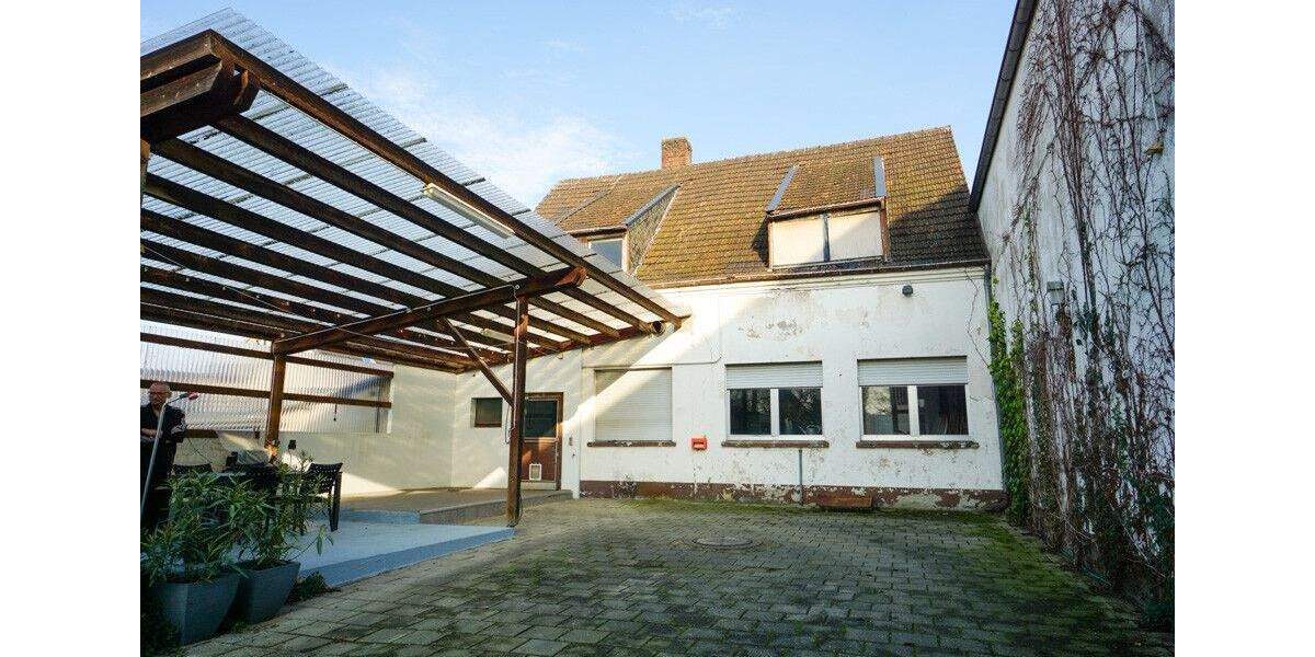 Reihenmittelhaus Kerken Nieukerk - 8 Zimmer, 216 m&sup2;, 320.000&euro; | Angebot:25142236