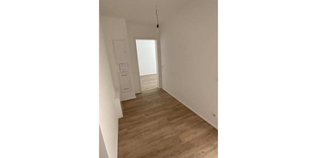 Erdgeschoßwohnung Essen Südviertel - 2 Zimmer, 65 m&sup2;, 809&euro; | Angebot:26249922