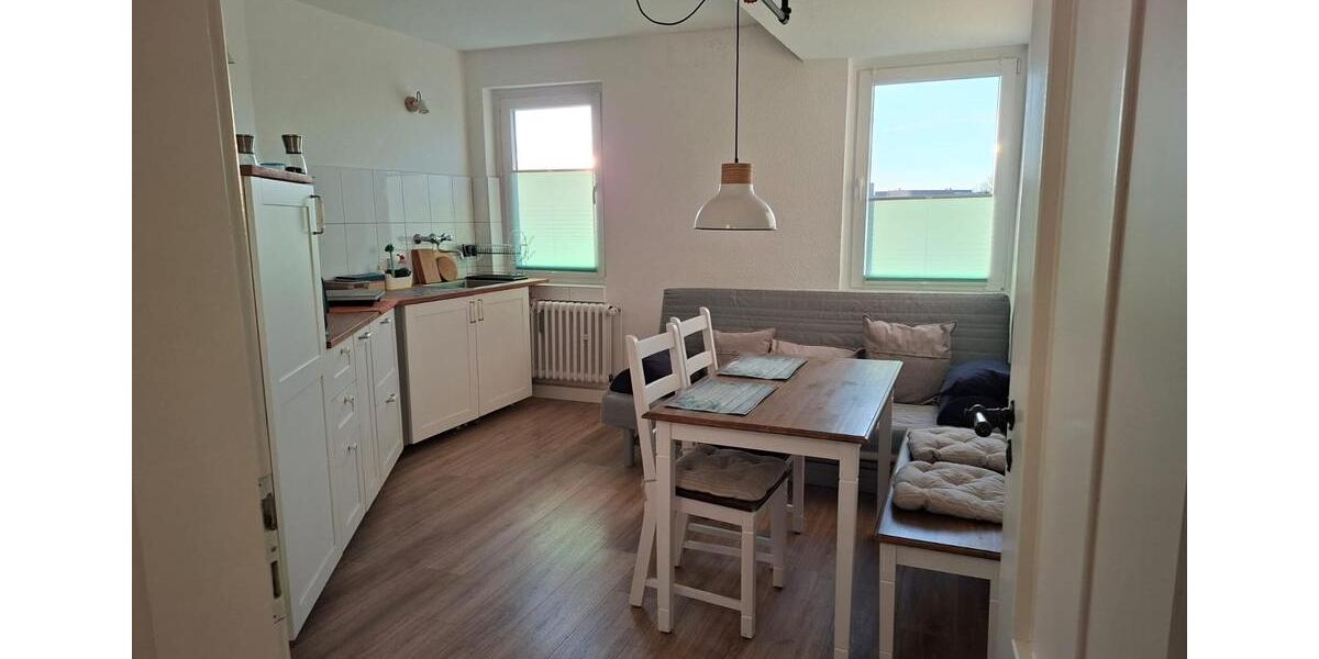 Etagenwohnung Heiligenhaus - 4 Zimmer, 150 m&sup2;, 900&euro; | Angebot:25048275