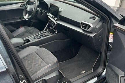 Seat Leon 120.000 km 17.900 &euro; Velbert 42551