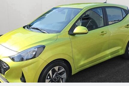 Hyundai i10 10.000 km 15.990 &euro; Düsseldorf 40233