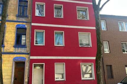 Haus zum Kaufen in Duisburg 298.000 € 202.05 m² 7 zimmer