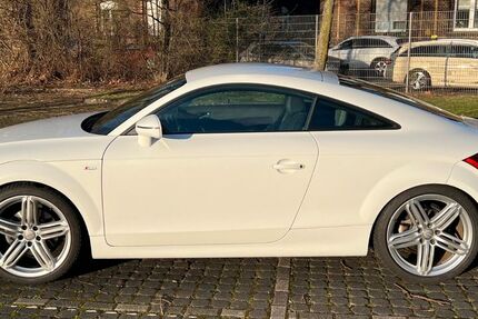 Audi TT 118.500 km 12.900 &euro; Düsseldorf 40476
