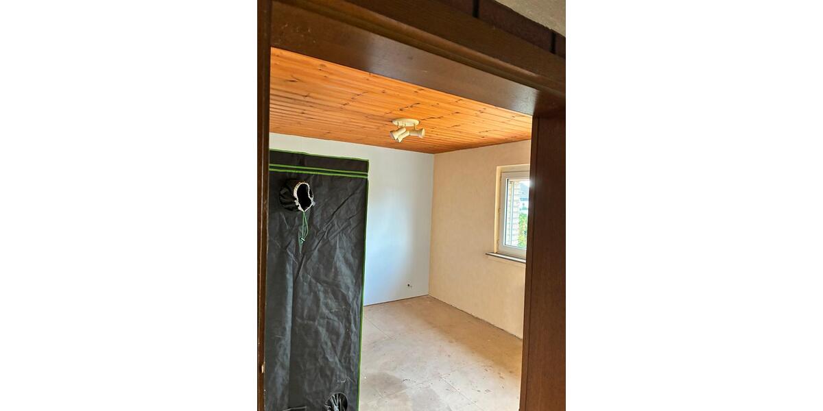 Doppelhaushälfte Dinslaken Hiesfeld - 10 Zimmer, 80 m&sup2;, 375.000&euro; | Angebot:27437891
