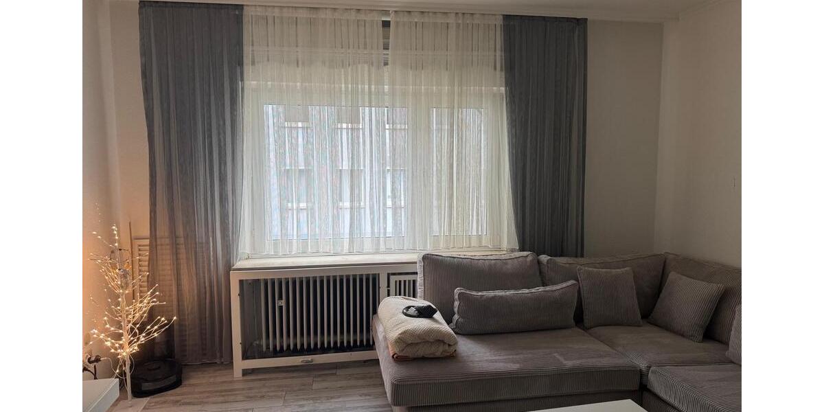 Etagenwohnung Duisburg Laar - 3 Zimmer, 81 m&sup2;, 800&euro; | Angebot:25251402