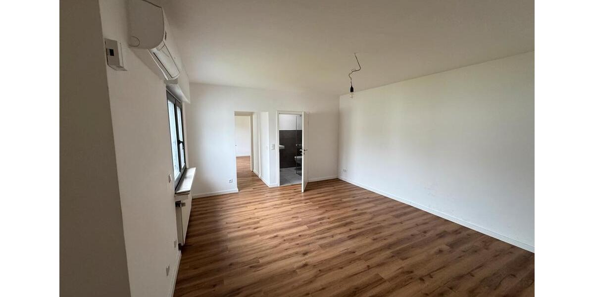 Bungalow Duisburg Essenberg - 4.5 Zimmer, 130 m&sup2;, 384.000&euro; | Angebot:26932007