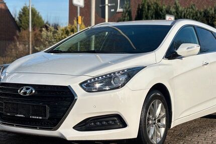 Hyundai i40 97.000 km 10.999 € neukirchen-vluyn 47506