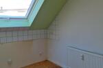 Dachgeschoßwohnung Krefeld Dießem - 2 Zimmer, 40 m&sup2;, 400&euro; | Angebot:26313871