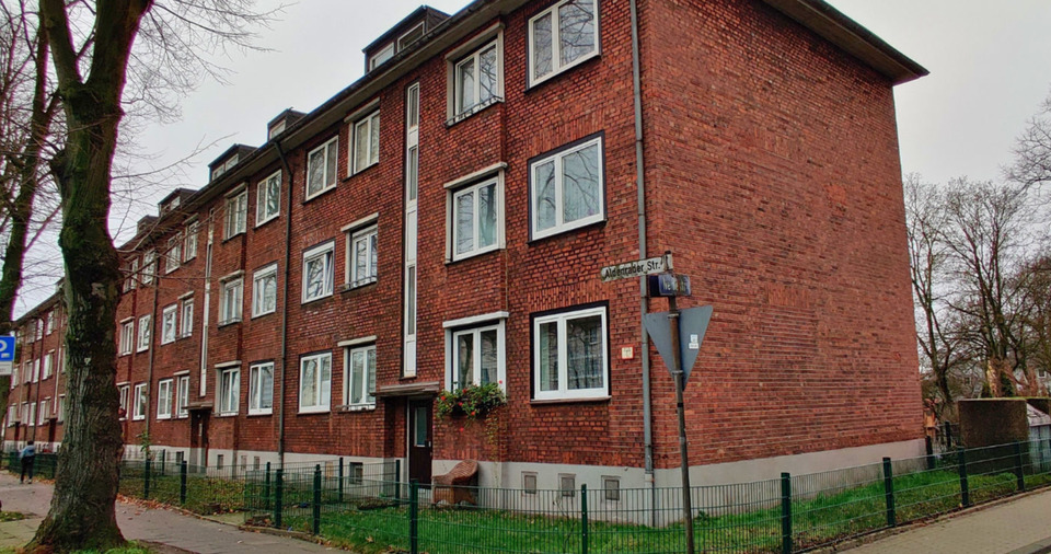 Dachgeschoßwohnung Duisburg Hamborn - 2.5 Zimmer, 56 m&sup2;, 600&euro; | Angebot:24695954
