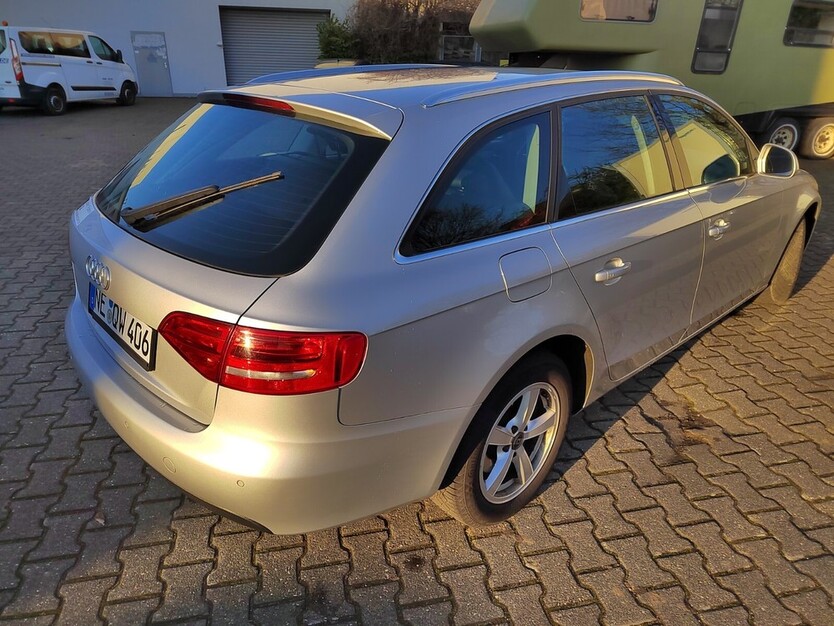 Audi A4 Avant 203.800 km 8.000 € Neuss 41460
