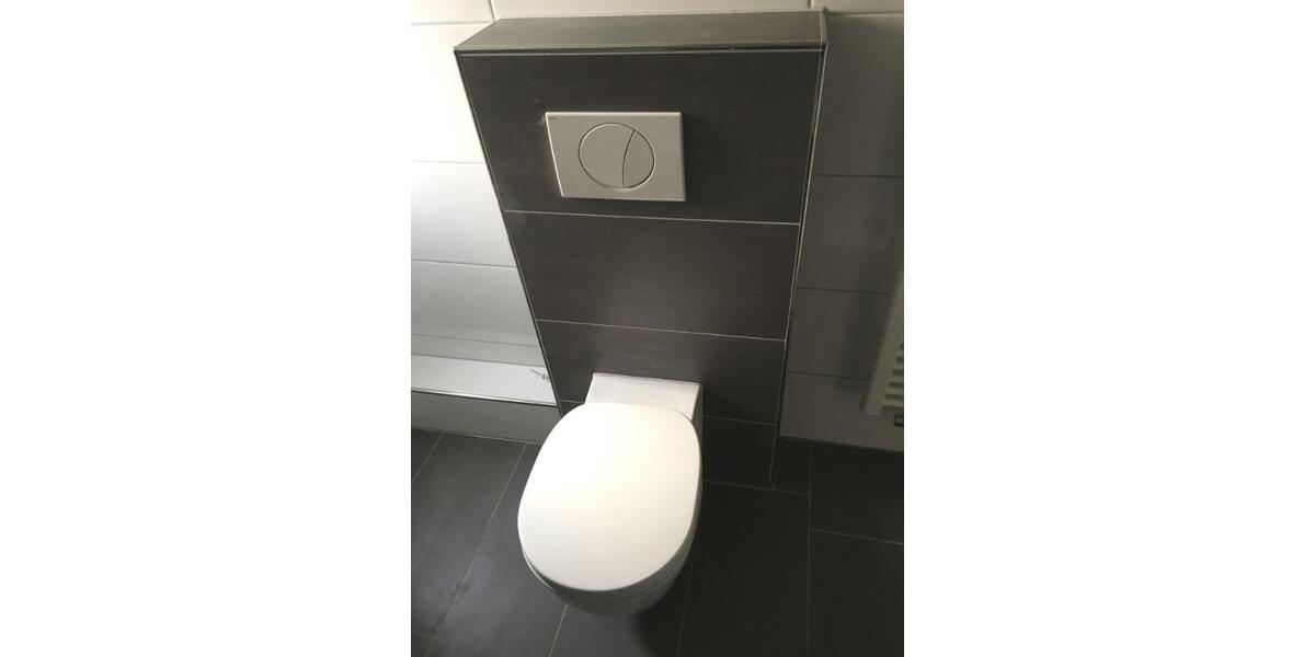 Dachgeschoßwohnung Essen Stadtbezirk IV - 2.5 Zimmer, 52 m&sup2;, 455&euro; | Angebot:25571579