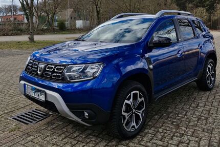 Dacia Duster 64.000 km 12.490 &euro; Duisburg 47239