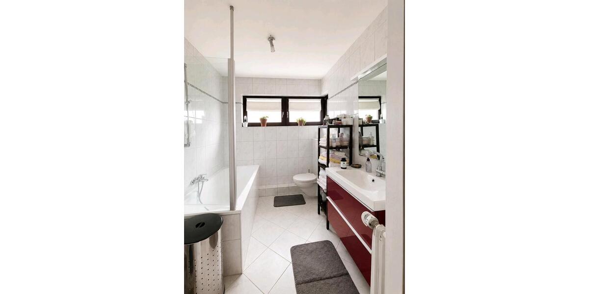 Reihenhaus Velbert Langenberg - 7 Zimmer, 199 m&sup2;, 480.000&euro; | Angebot:27120618