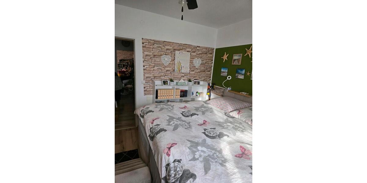 Etagenwohnung Duisburg Huckingen - 4.5 Zimmer, 96 m&sup2;, 280.000&euro; | Angebot:24827061