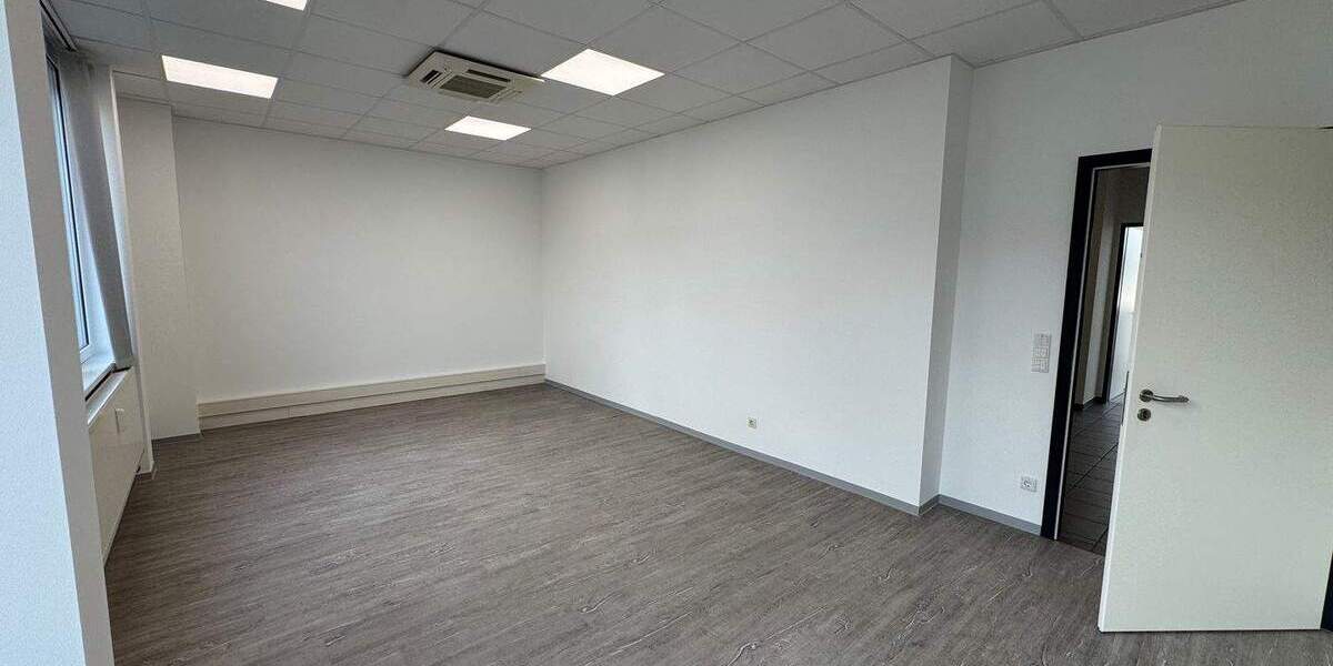 Gewerbeobjekt Willich Münchheide - 7 Zimmer, 246 m&sup2;, 2.460&euro; | Angebot:24789280