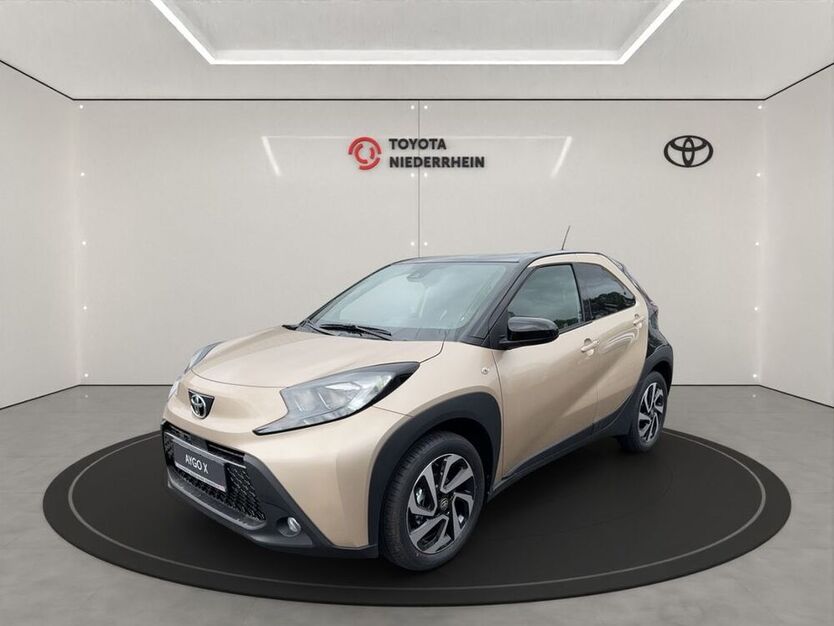 Aygo (X)