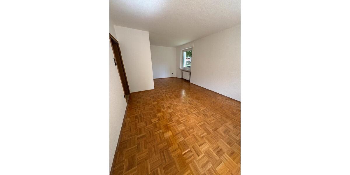 Erdgeschoßwohnung Moers Rheinkamp - 3.5 Zimmer, 66 m&sup2;, 624&euro; | Angebot:26382967