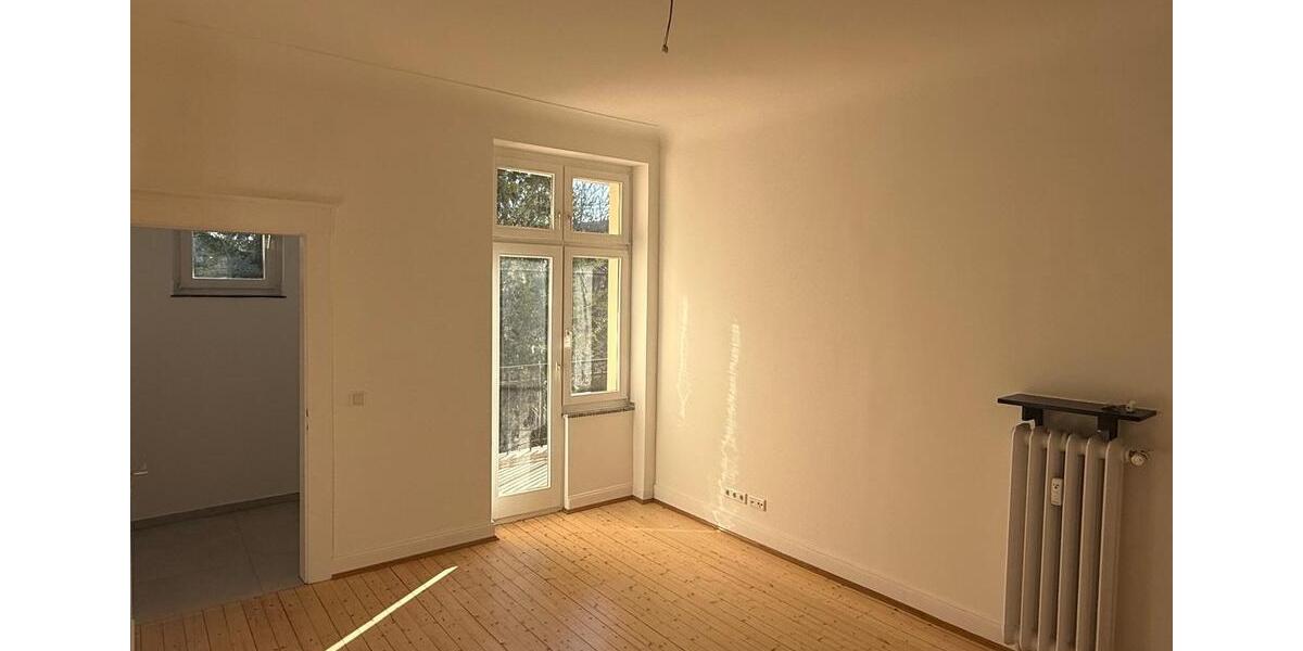 Etagenwohnung Duisburg - 4 Zimmer, 120 m&sup2;, 349.000&euro; | Angebot:26794303