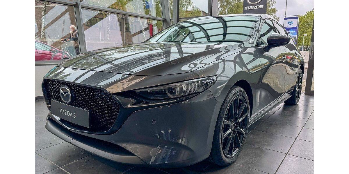 Mazda 3 9.745 km 29.990 &euro; Duisburg 47166