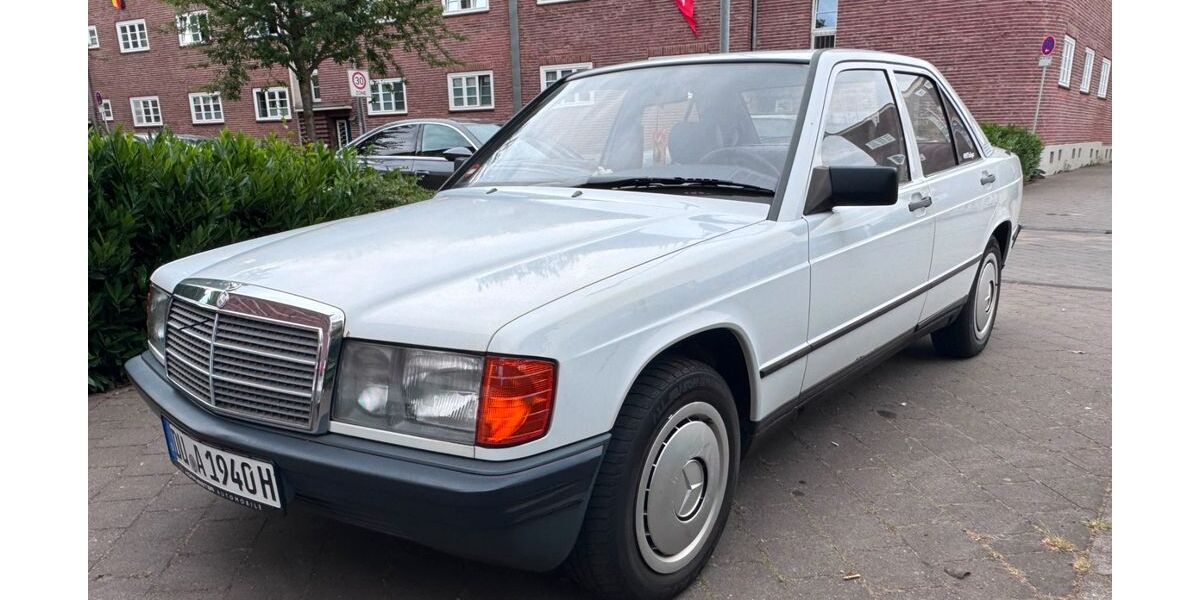 Mercedes-Benz 190 121.885 km 5.749 &euro; Duisburg 47167