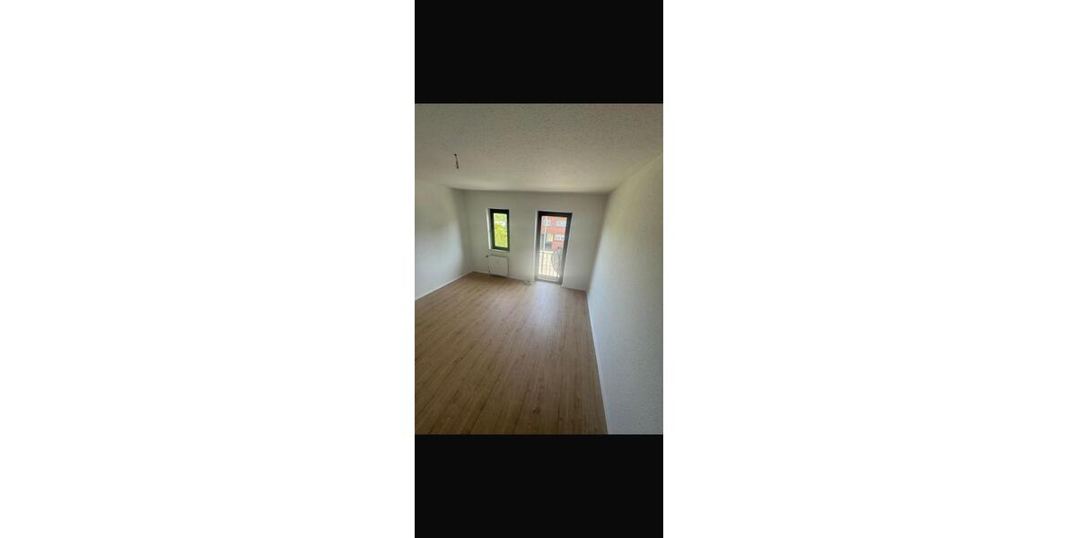 Hochparterre Duisburg Duisburg-Mitte - 2 Zimmer, 40 m&sup2;, 500&euro; | Angebot:26341764