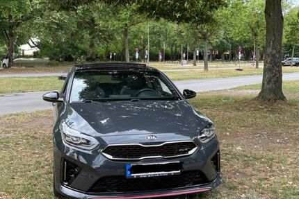 Kia pro ceed / ProCeed 54.430 km 21.490 &euro; Duisburg 47057