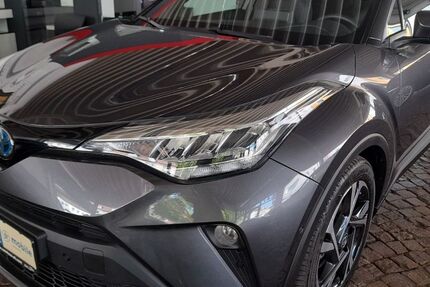 Toyota C-HR 2.474 km 27.650 € Gelsenkirchen 45888