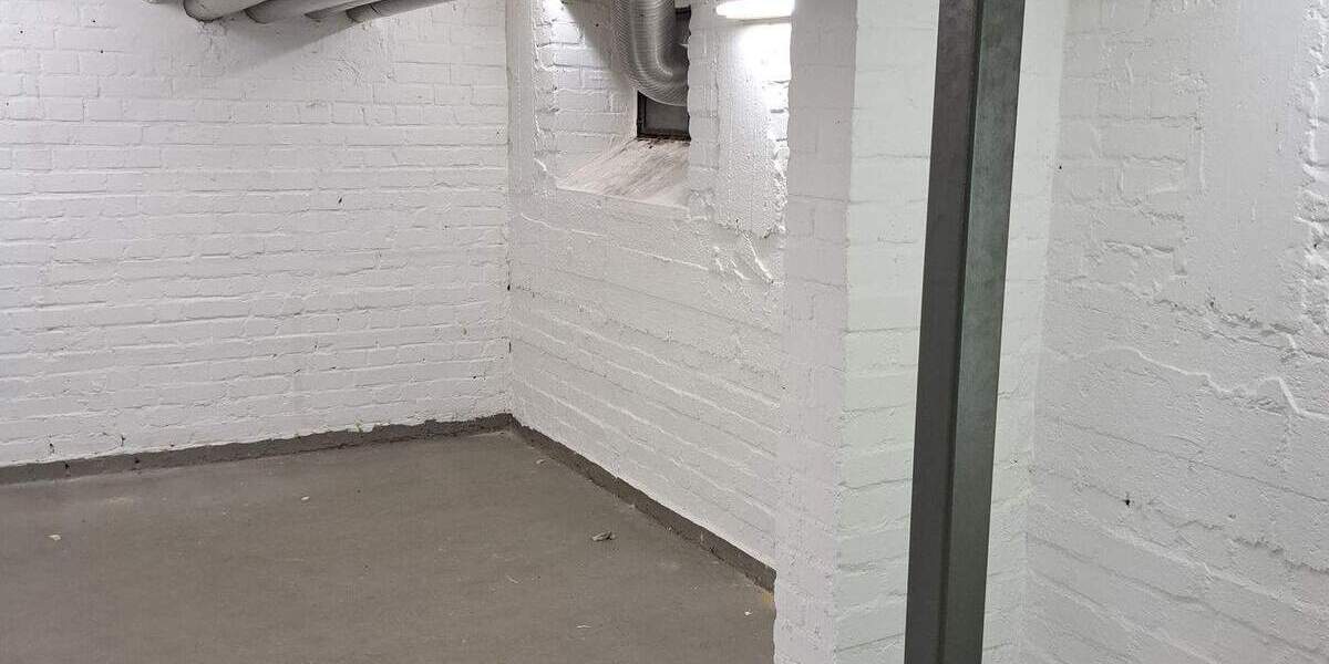 Gewerbeobjekt Duisburg Untermeiderich - 6 Zimmer, 380 m&sup2;, 3.200&euro; | Angebot:23953788