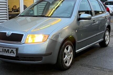 Skoda Fabia 122.300 km 2.990 &euro; Krefeld 47809