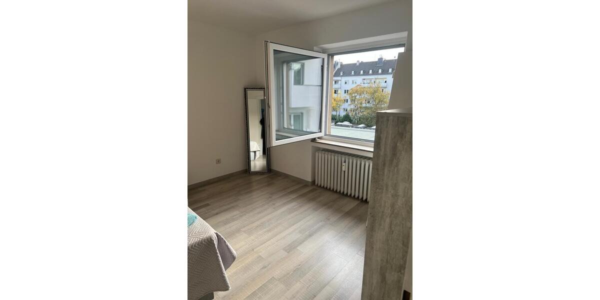 D-Zoo, attraktive möbl. 2 Zi. ETW, ruhig und Zentral , ca. 40qm Wfl., 8qm Nfl. im Keller - Appartement Düsseldorf Stadtbezirk 2 | Angebot:24612805