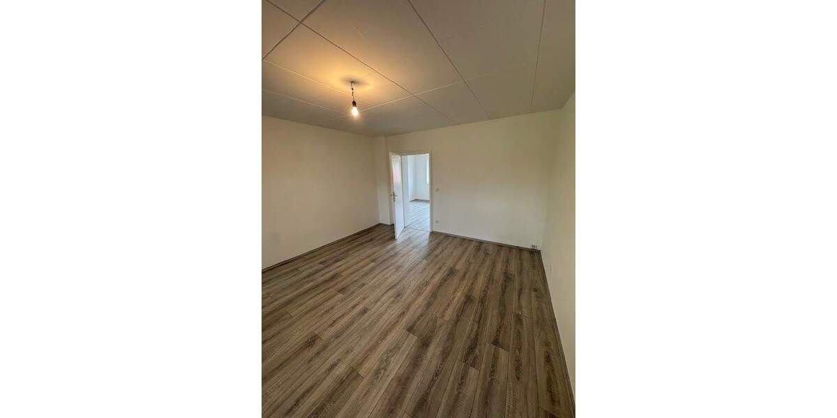 Etagenwohnung Duisburg Marxloh - 3 Zimmer, 67 m&sup2;, 509&euro; | Angebot:24242055