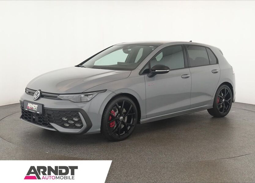 VW Golf 7.700 km 38.484 € Neuss 41464
