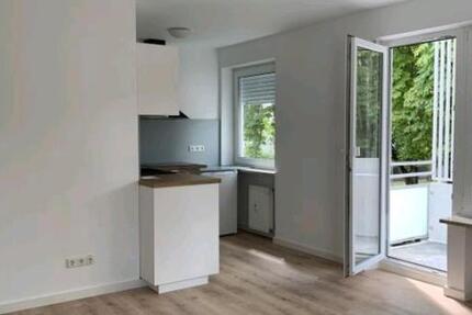 Wohnung Düsseldorf Derendorf - 2 Zimmer, 68 m&sup2;, 810&euro; | Angebot:26111258