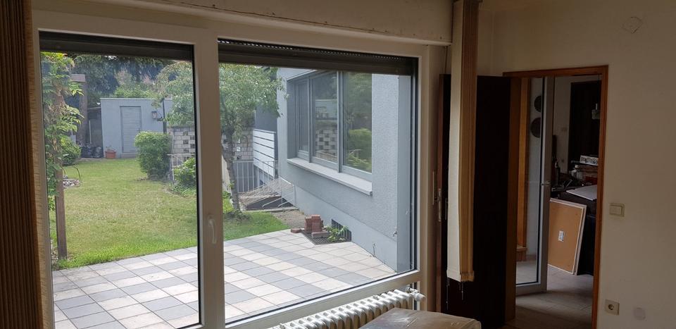 Erdgeschoßwohnung Duisburg Essenberg - 6 Zimmer, 164 m&sup2;, 1.150&euro; | Angebot:25404154