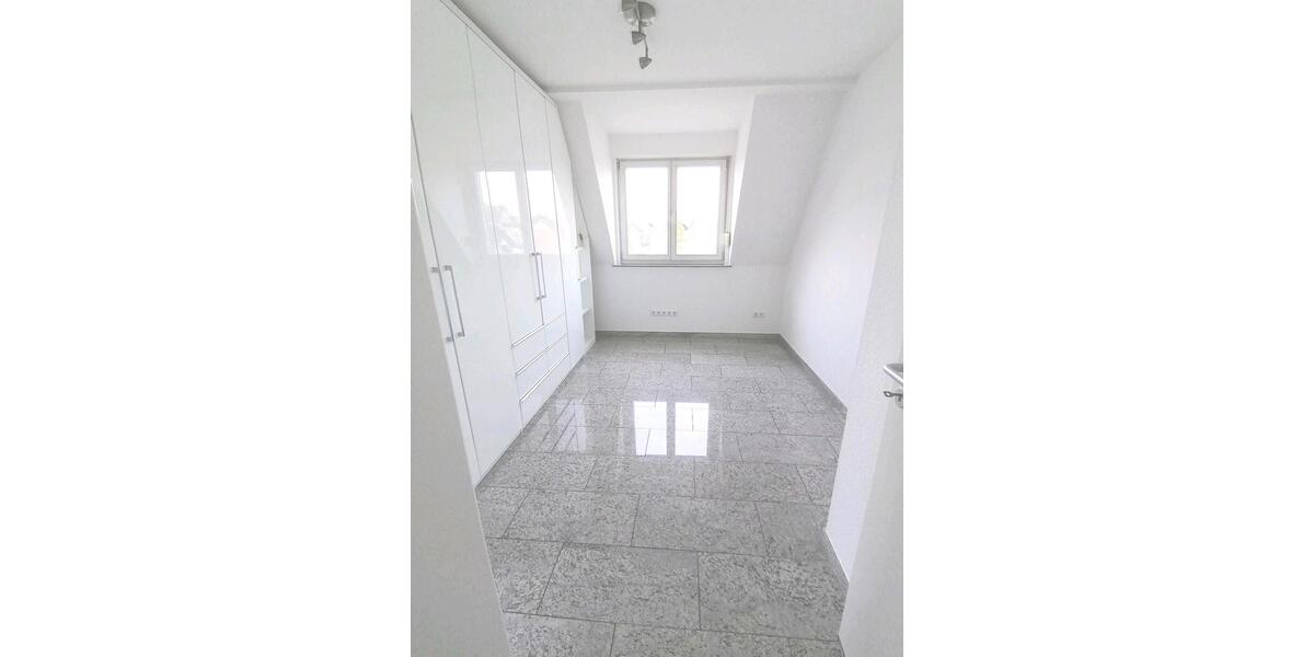 Etagenwohnung Moers Schwafheim - 3 Zimmer, 78 m&sup2;, 325.000&euro; | Angebot:25129730