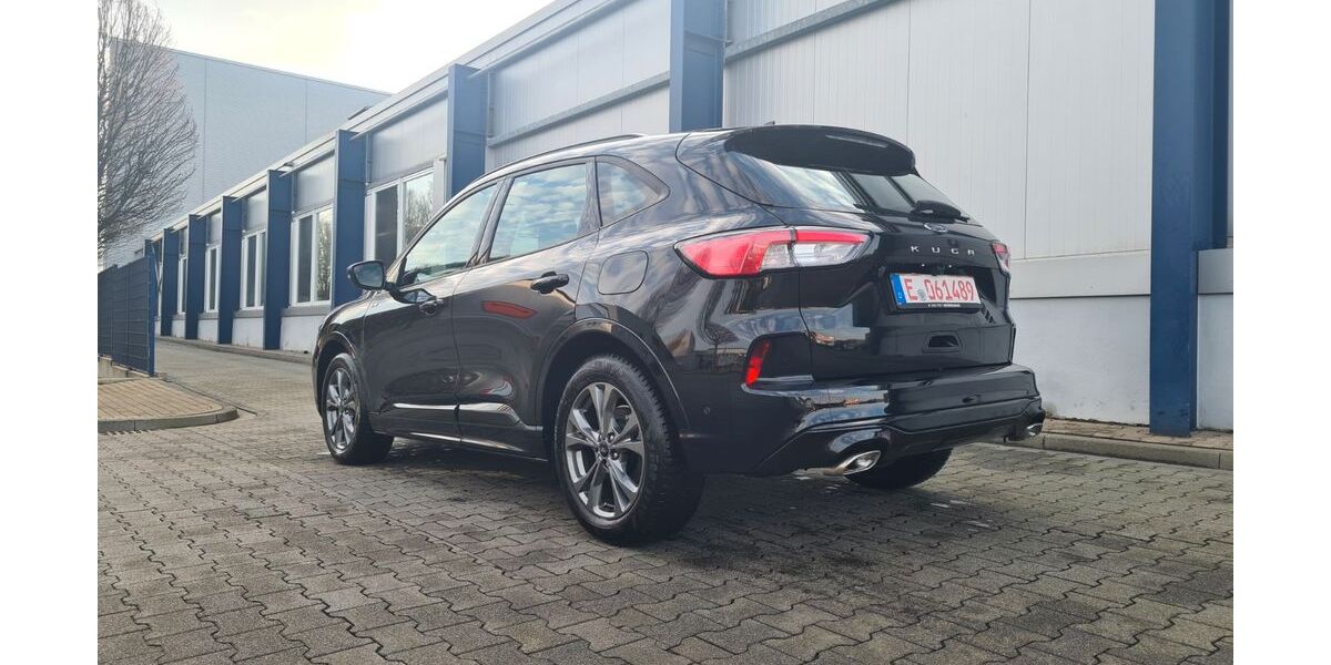 Ford Kuga 9.500 km 23.500 &euro; Essen 45276