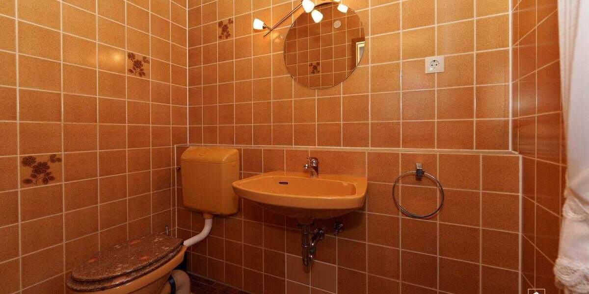 Mehrfamilienhaus, Wohnhaus Krefeld / Fischeln Fischeln - 5 Zimmer, 150 m&sup2;, 499.000&euro; | Angebot:25474041