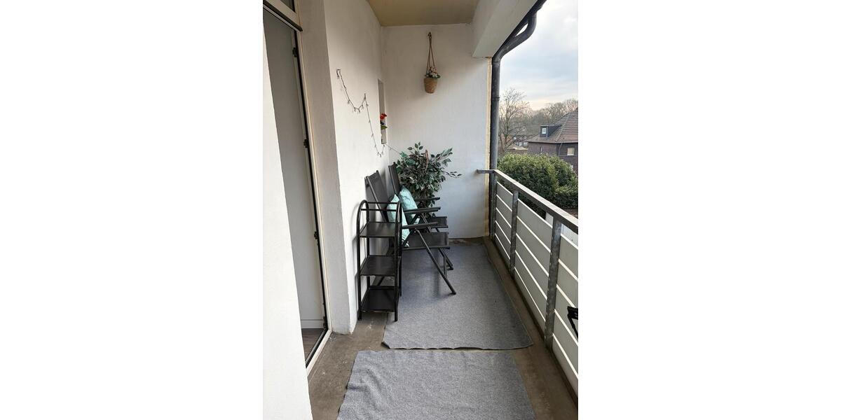 Etagenwohnung Duisburg Beeck - 3.5 Zimmer, 72 m&sup2;, 766&euro; | Angebot:25433293