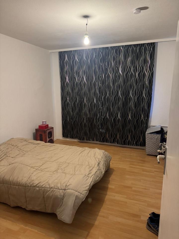 Zum 01.12: Re-Nord 3 Zimmer 66qm inkl. Einbauküche zimmer
