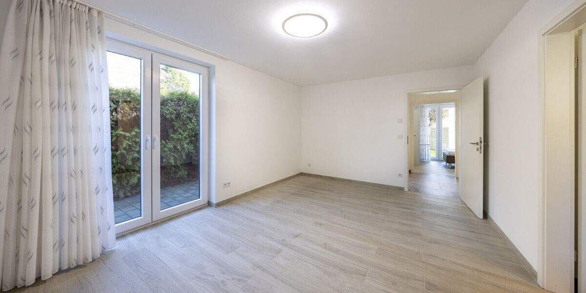 Bungalow Meerbusch Strümp - 7 Zimmer, 219 m&sup2;, 1.390.000&euro; | Angebot:24426528