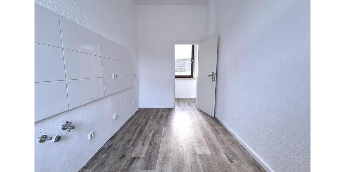 Etagenwohnung Duisburg Beeck - 2 Zimmer, 65 m&sup2;, 400&euro; | Angebot:25341211