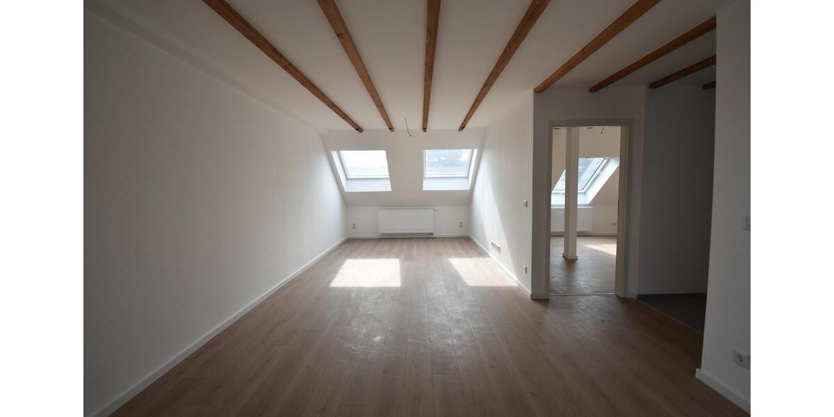 Dachgeschoßwohnung Duisburg Walsum - 2 Zimmer, 54 m&sup2;, 650&euro; | Angebot:26334939