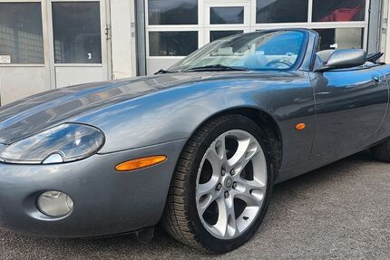 Jaguar XK8 55.660 km 19.999 &euro; Gelsenkirchen 45884