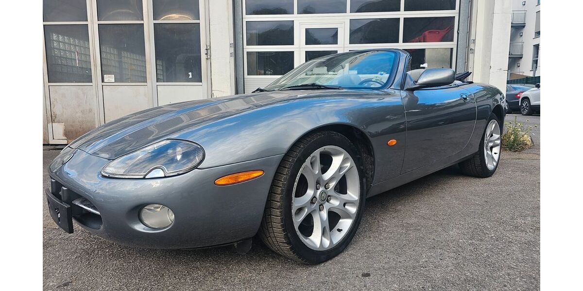 Jaguar XK8 55.660 km 19.999 &euro; Gelsenkirchen 45884
