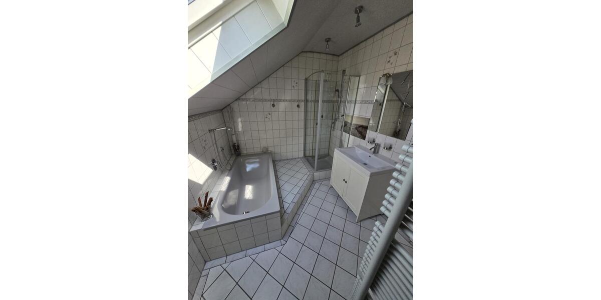 Einfamilienhaus Duisburg Rheinhausen - 4 Zimmer, 113 m&sup2;, 395.000&euro; | Angebot:26940535