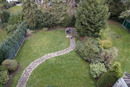 2 Zimmer Etagenwohnung mit Ausblick in Düsseldorf - Urdenbach